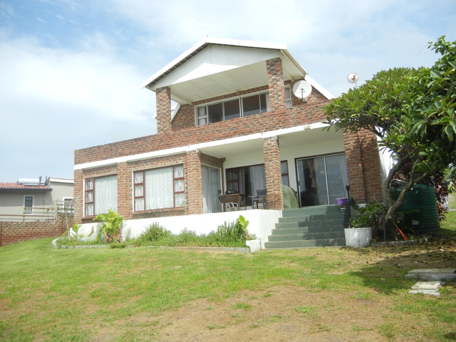 9 Bedroom Property for Sale in Winterstrand Eastern Cape